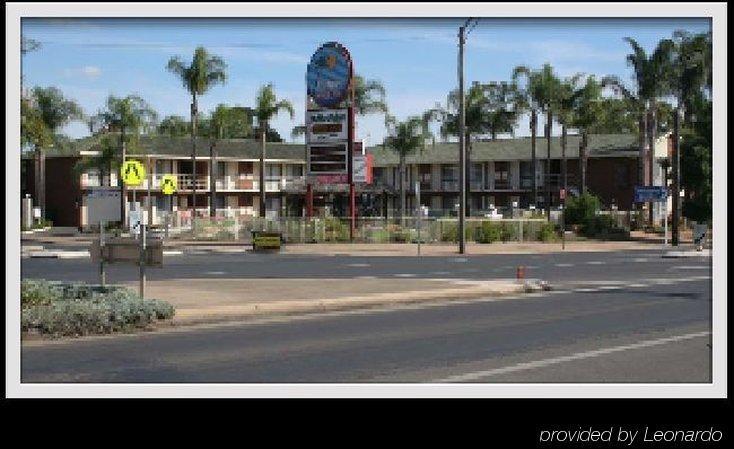 The Palms Dubbo Motel Bagian luar foto